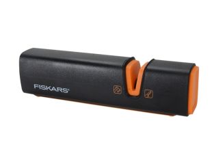 Fiskars Xsharp™ Axe & Knife Sharpener FSK120740